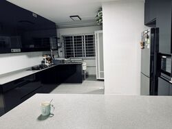 Blk 752 Jurong West Street 74 (Jurong West), HDB Executive #522980281